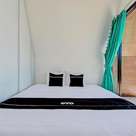 Palette 93389 Osanna Beach Resort Wonogiri Εξωτερικό φωτογραφία